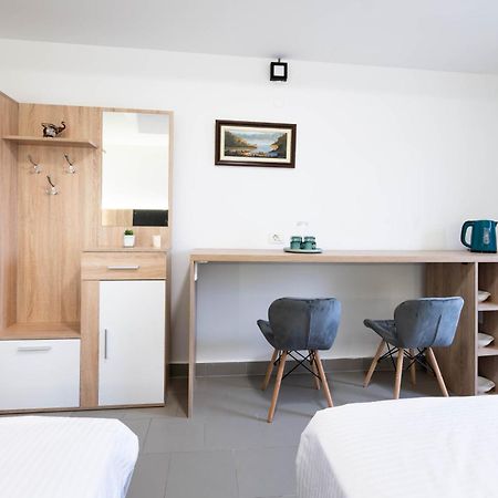 Studio Apartment Cudo Nevidjeno Karuc Екстер'єр фото