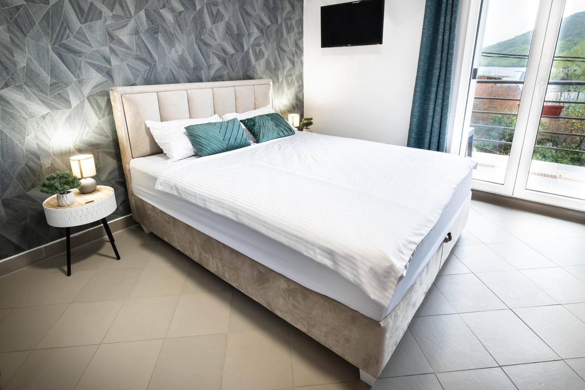 Studio Apartment Cudo Nevidjeno Karuc Екстер'єр фото