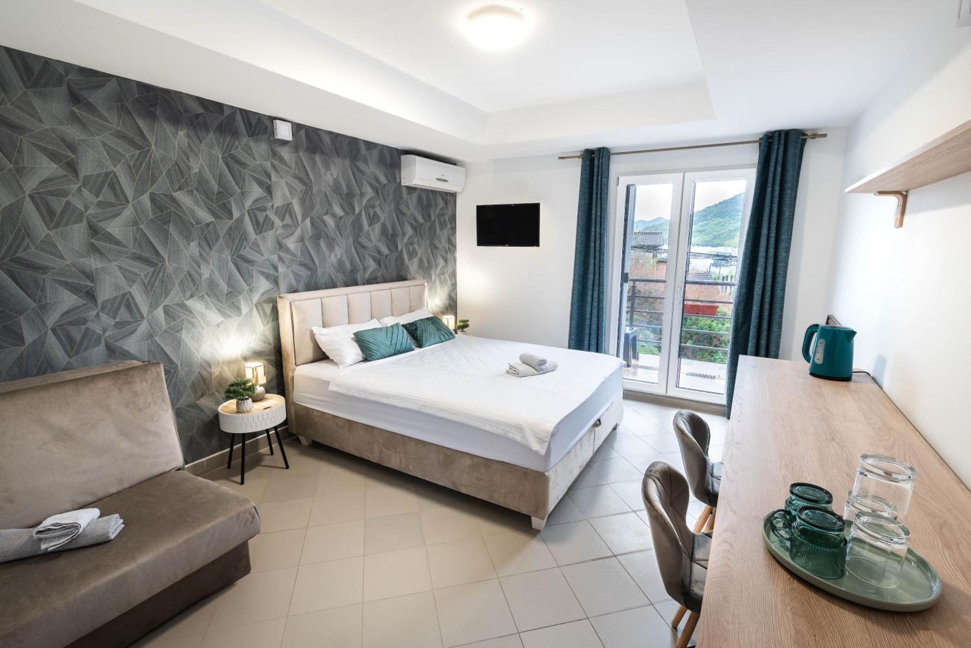 Studio Apartment Cudo Nevidjeno Karuc Екстер'єр фото