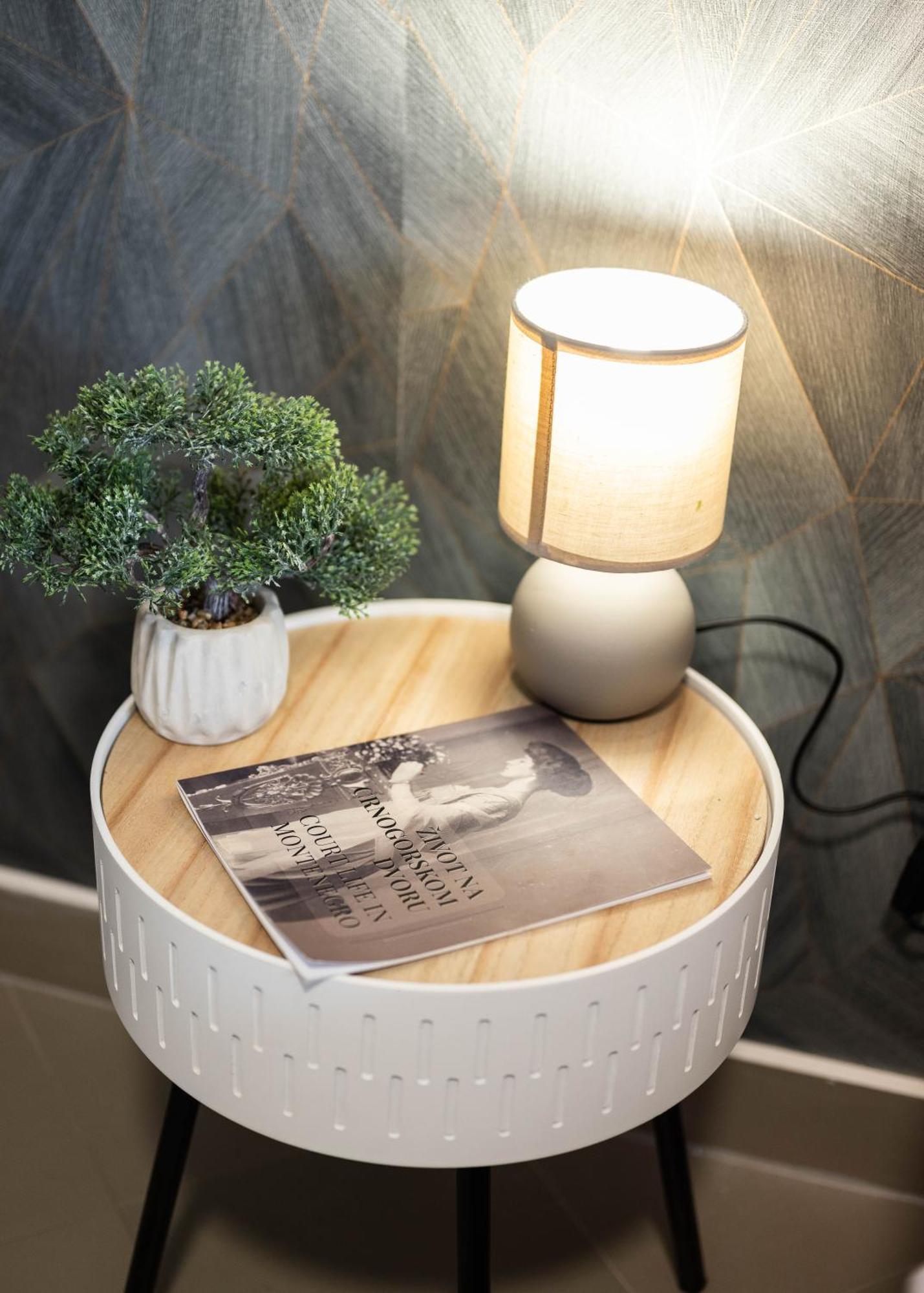 Studio Apartment Cudo Nevidjeno Karuc Екстер'єр фото